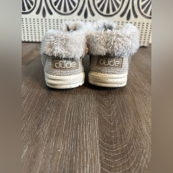 Hey Dude Brit Boot Women’s Size 8 - Picture 3 of 7